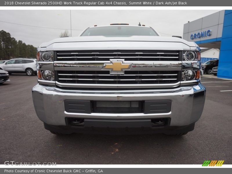 Summit White / Dark Ash/Jet Black 2018 Chevrolet Silverado 2500HD Work Truck Regular Cab 4x4 Chassis