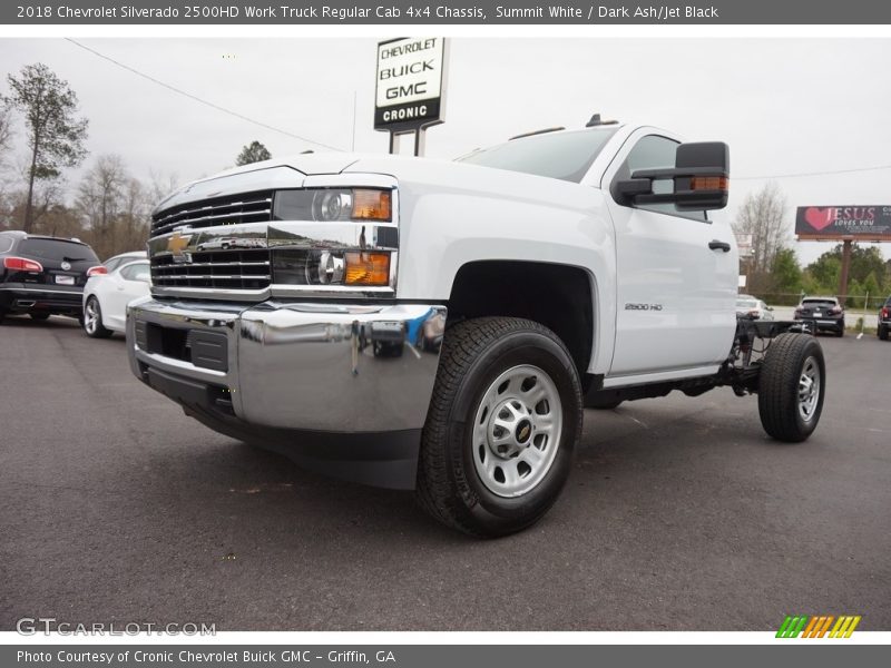 Summit White / Dark Ash/Jet Black 2018 Chevrolet Silverado 2500HD Work Truck Regular Cab 4x4 Chassis