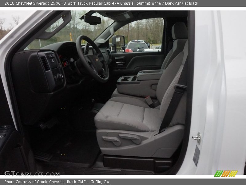 Summit White / Dark Ash/Jet Black 2018 Chevrolet Silverado 2500HD Work Truck Regular Cab 4x4 Chassis