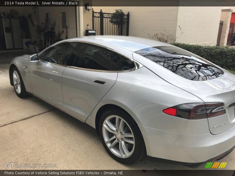 Silver Metallic / Black 2014 Tesla Model S