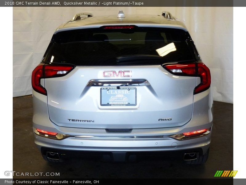 Quicksilver Metallic / ­Light Platinum/­Taupe 2018 GMC Terrain Denali AWD