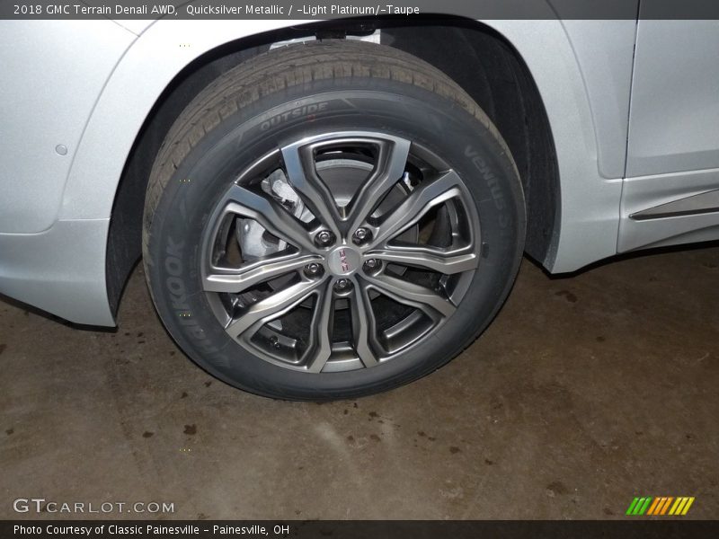 Quicksilver Metallic / ­Light Platinum/­Taupe 2018 GMC Terrain Denali AWD