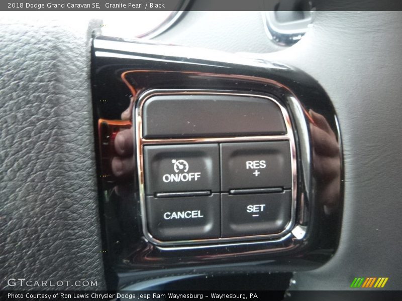 Granite Pearl / Black 2018 Dodge Grand Caravan SE