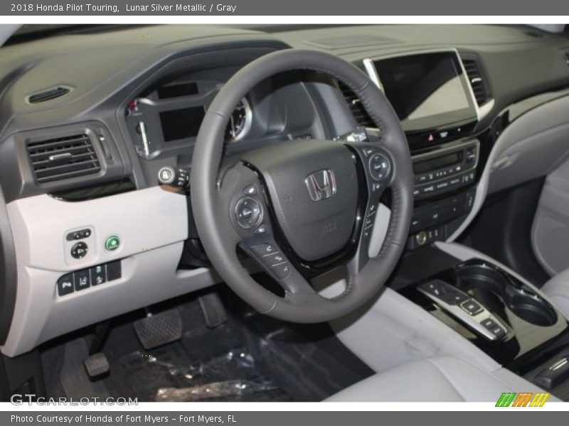 Lunar Silver Metallic / Gray 2018 Honda Pilot Touring