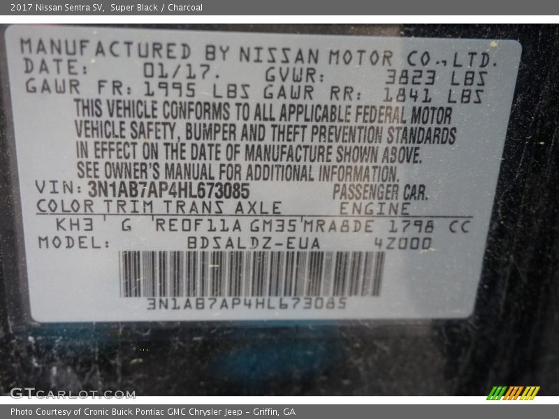 Super Black / Charcoal 2017 Nissan Sentra SV