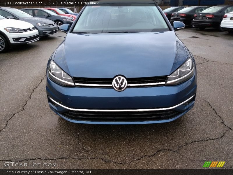 Silk Blue Metallic / Titan Black 2018 Volkswagen Golf S