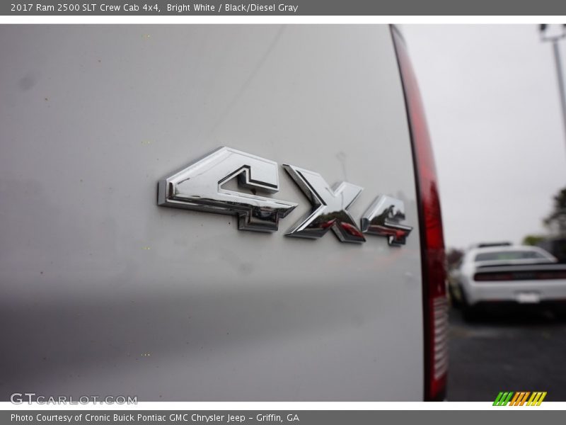 Bright White / Black/Diesel Gray 2017 Ram 2500 SLT Crew Cab 4x4