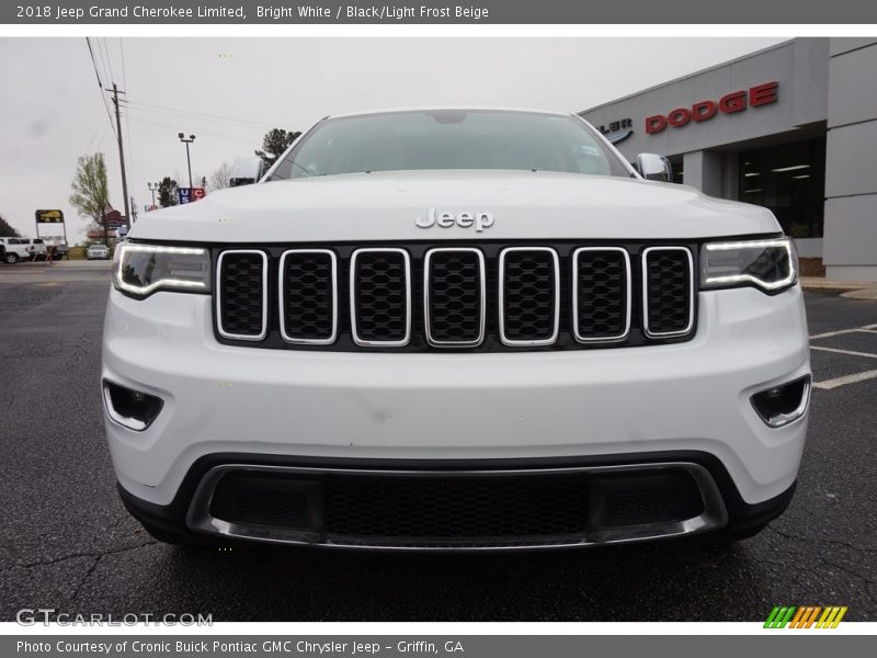 Bright White / Black/Light Frost Beige 2018 Jeep Grand Cherokee Limited