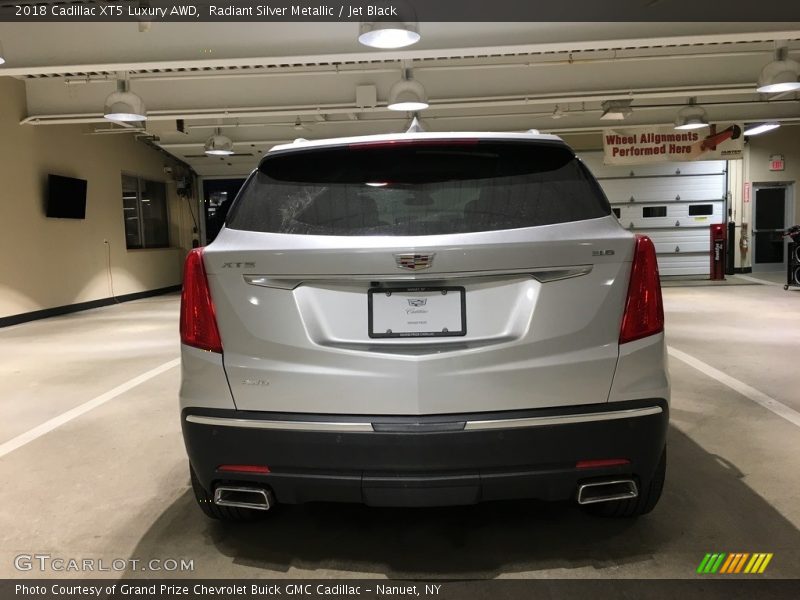 Radiant Silver Metallic / Jet Black 2018 Cadillac XT5 Luxury AWD