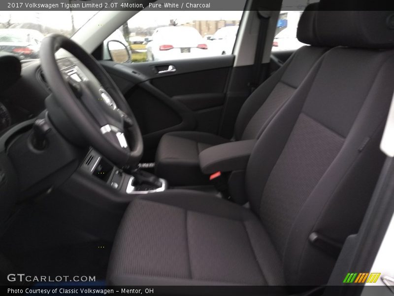 Pure White / Charcoal 2017 Volkswagen Tiguan Limited 2.0T 4Motion