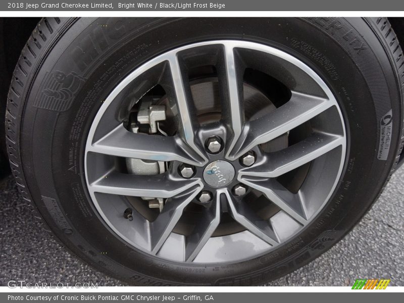 Bright White / Black/Light Frost Beige 2018 Jeep Grand Cherokee Limited