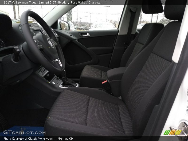 Pure White / Charcoal 2017 Volkswagen Tiguan Limited 2.0T 4Motion