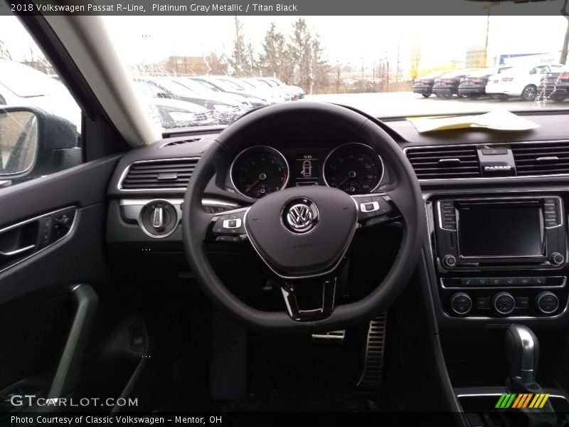 Platinum Gray Metallic / Titan Black 2018 Volkswagen Passat R-Line