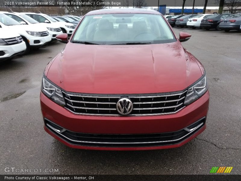 Fortana Red Metallic / Cornsilk Beige 2018 Volkswagen Passat SE
