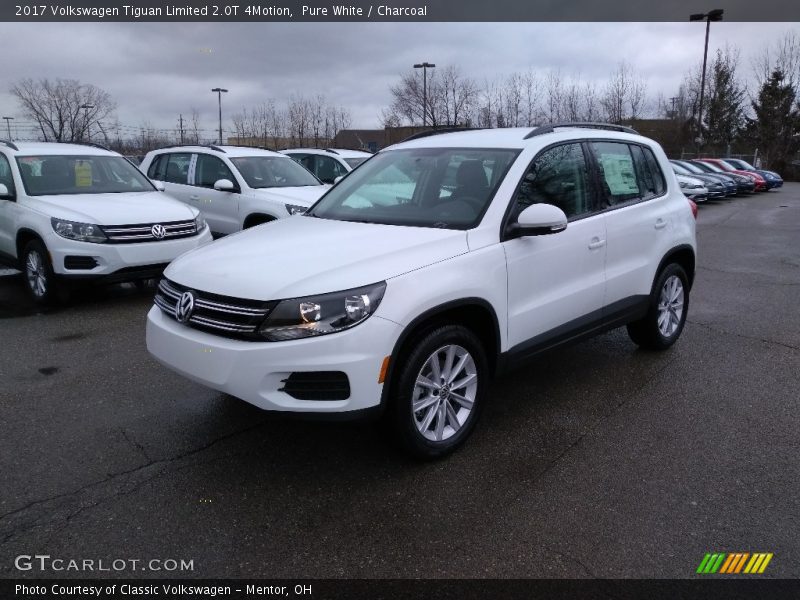 Pure White / Charcoal 2017 Volkswagen Tiguan Limited 2.0T 4Motion
