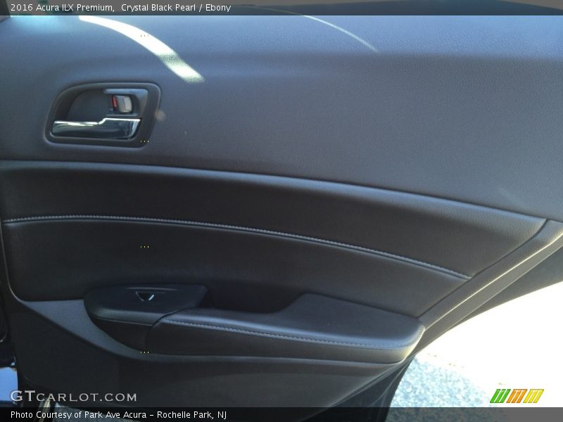 Crystal Black Pearl / Ebony 2016 Acura ILX Premium