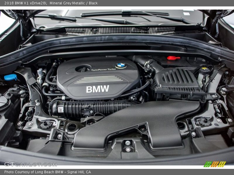 Mineral Grey Metallic / Black 2018 BMW X1 xDrive28i