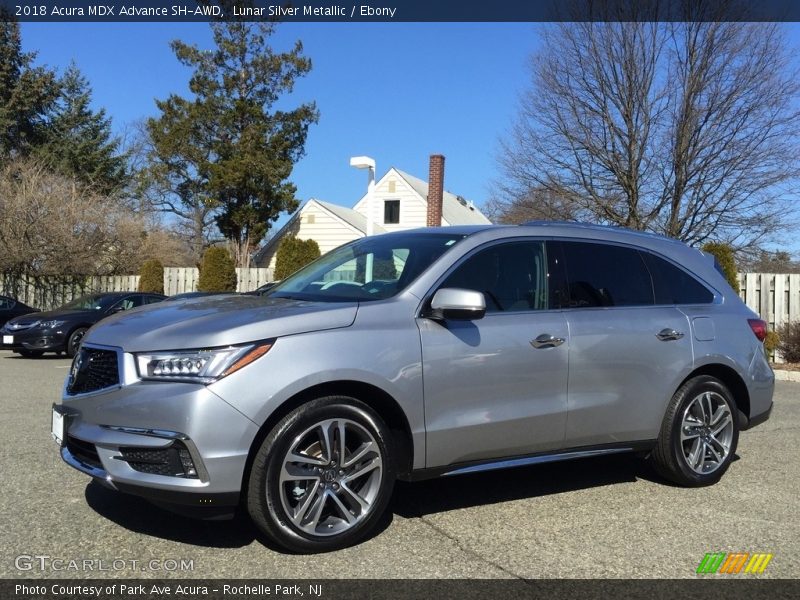 Front 3/4 View of 2018 MDX Advance SH-AWD