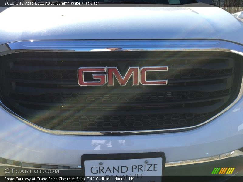 Summit White / Jet Black 2018 GMC Acadia SLE AWD