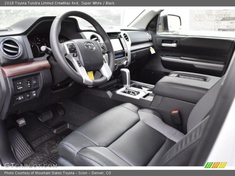 Super White / Black 2018 Toyota Tundra Limited CrewMax 4x4