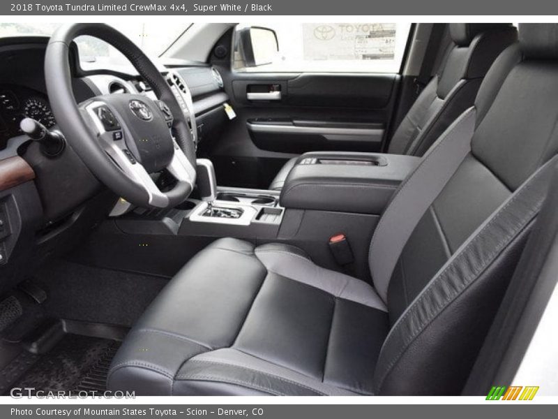 Super White / Black 2018 Toyota Tundra Limited CrewMax 4x4