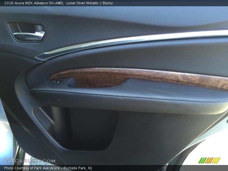Lunar Silver Metallic / Ebony 2018 Acura MDX Advance SH-AWD
