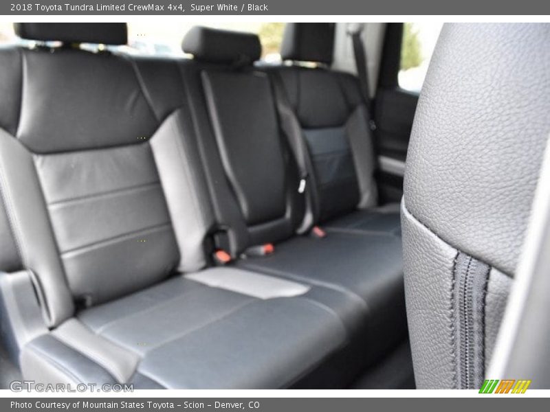 Super White / Black 2018 Toyota Tundra Limited CrewMax 4x4