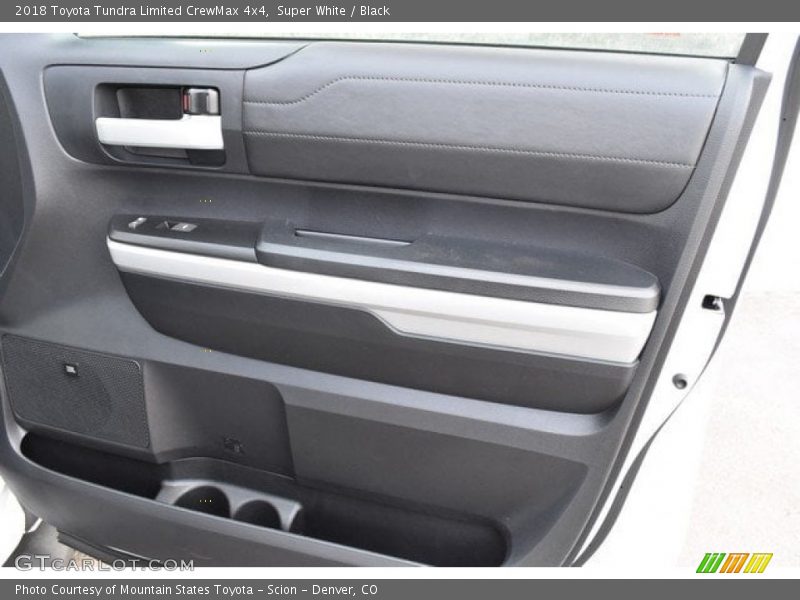Super White / Black 2018 Toyota Tundra Limited CrewMax 4x4