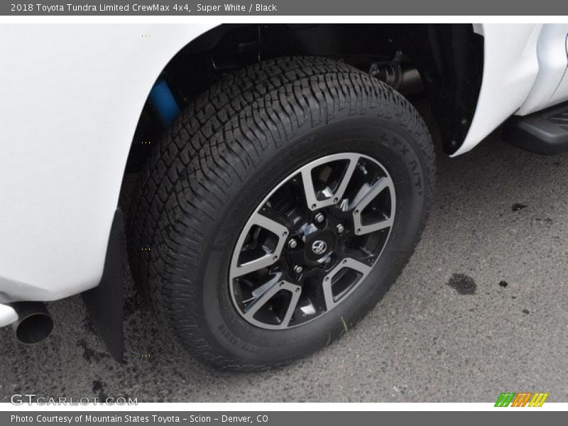 Super White / Black 2018 Toyota Tundra Limited CrewMax 4x4