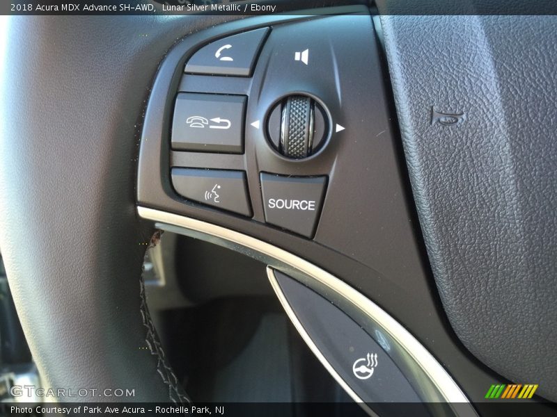 Controls of 2018 MDX Advance SH-AWD