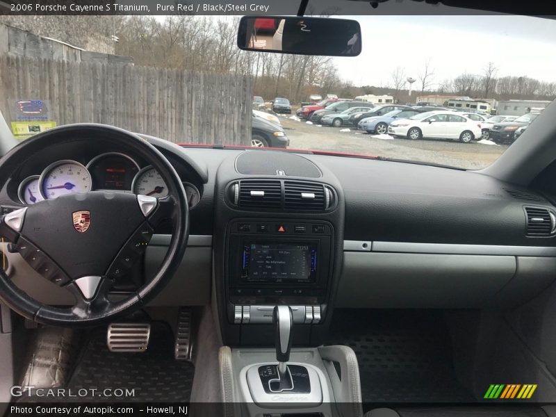 Pure Red / Black/Steel Grey 2006 Porsche Cayenne S Titanium