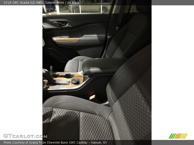 Summit White / Jet Black 2018 GMC Acadia SLE AWD