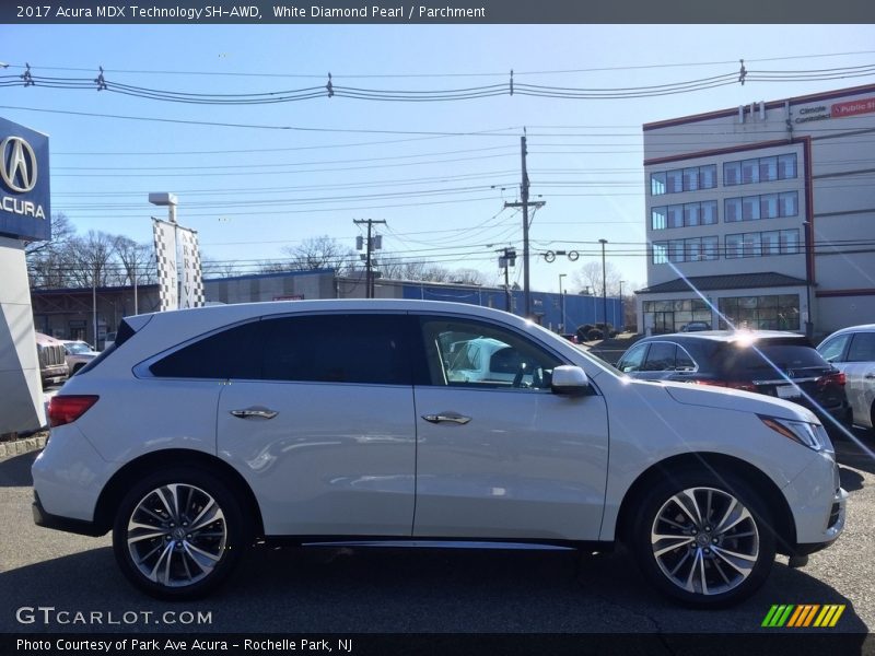 White Diamond Pearl / Parchment 2017 Acura MDX Technology SH-AWD
