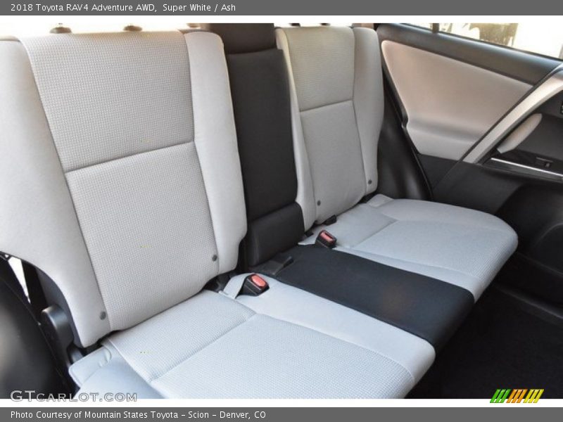 Super White / Ash 2018 Toyota RAV4 Adventure AWD