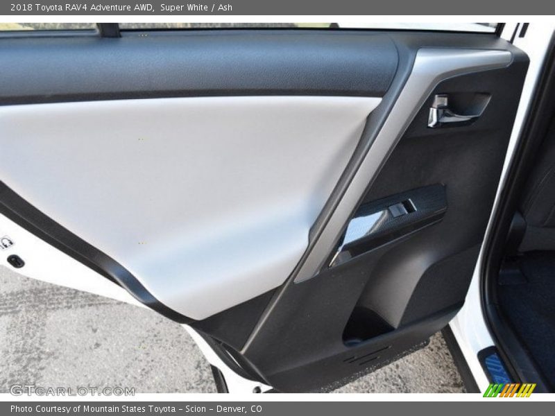 Super White / Ash 2018 Toyota RAV4 Adventure AWD