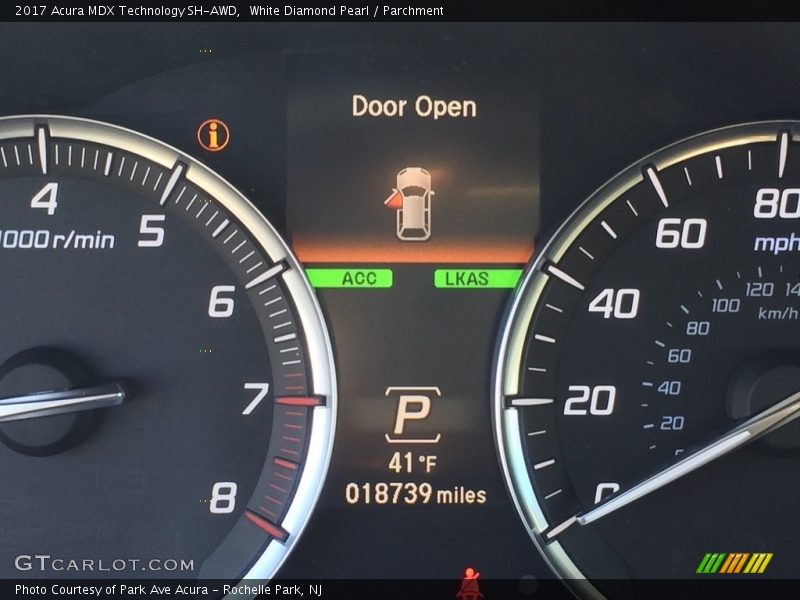 White Diamond Pearl / Parchment 2017 Acura MDX Technology SH-AWD