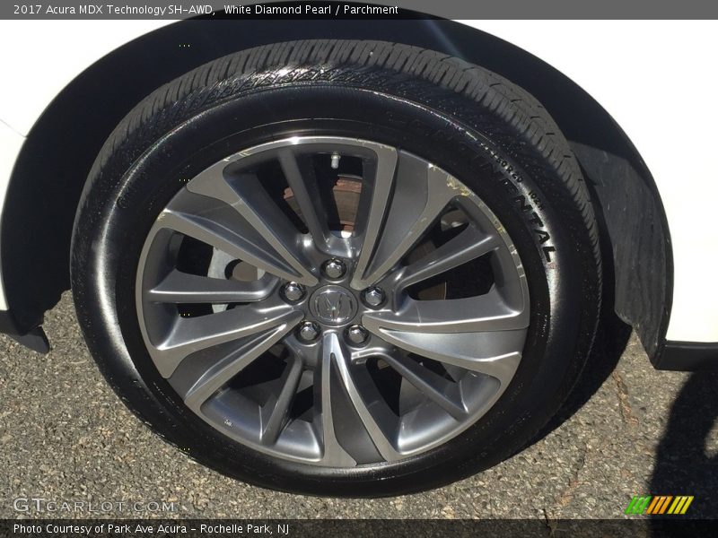 White Diamond Pearl / Parchment 2017 Acura MDX Technology SH-AWD