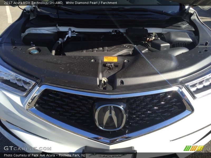 White Diamond Pearl / Parchment 2017 Acura MDX Technology SH-AWD