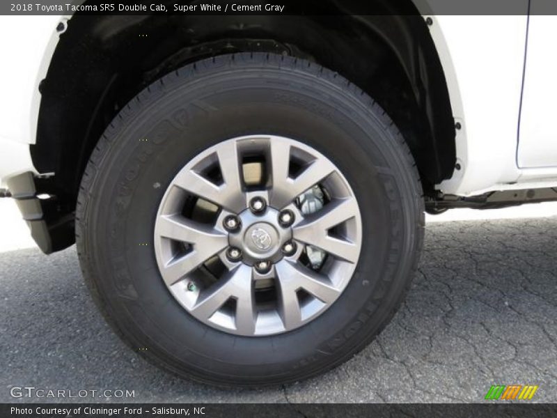 Super White / Cement Gray 2018 Toyota Tacoma SR5 Double Cab