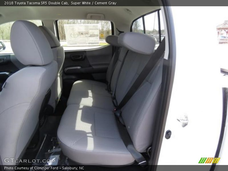 Super White / Cement Gray 2018 Toyota Tacoma SR5 Double Cab