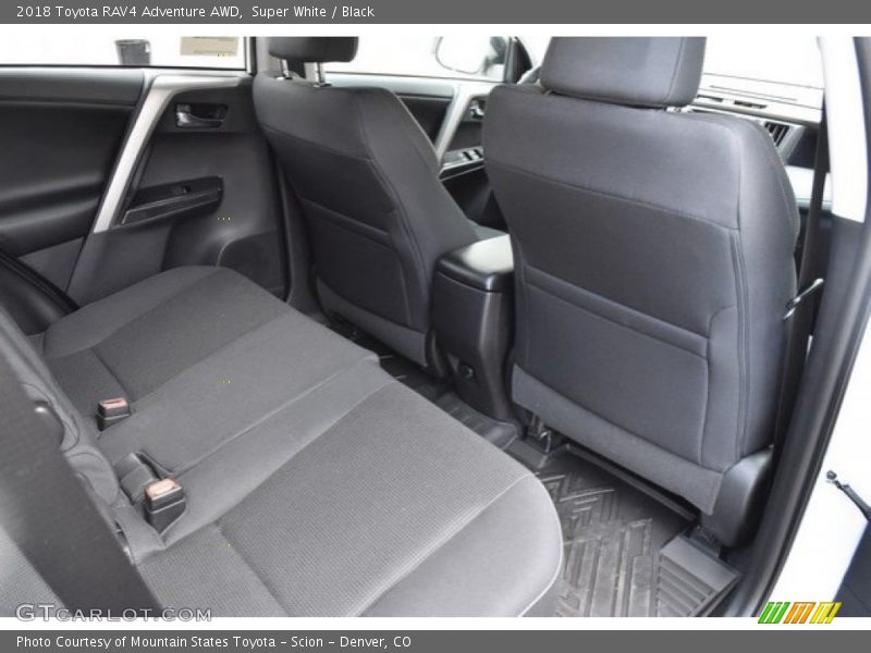Super White / Black 2018 Toyota RAV4 Adventure AWD