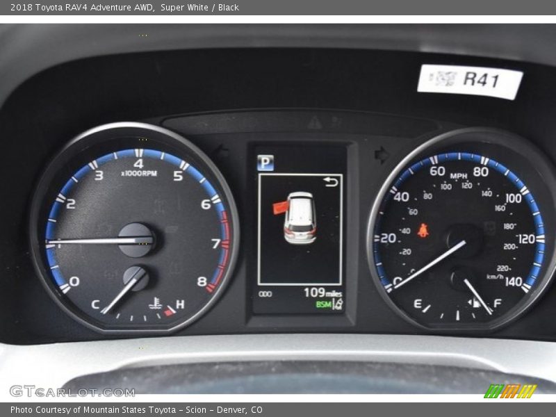 Super White / Black 2018 Toyota RAV4 Adventure AWD