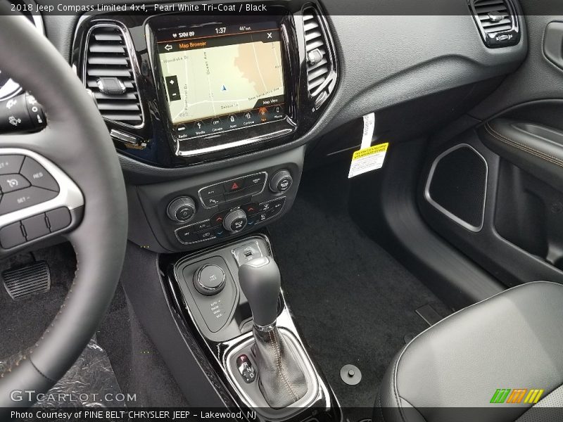 Pearl White Tri–Coat / Black 2018 Jeep Compass Limited 4x4