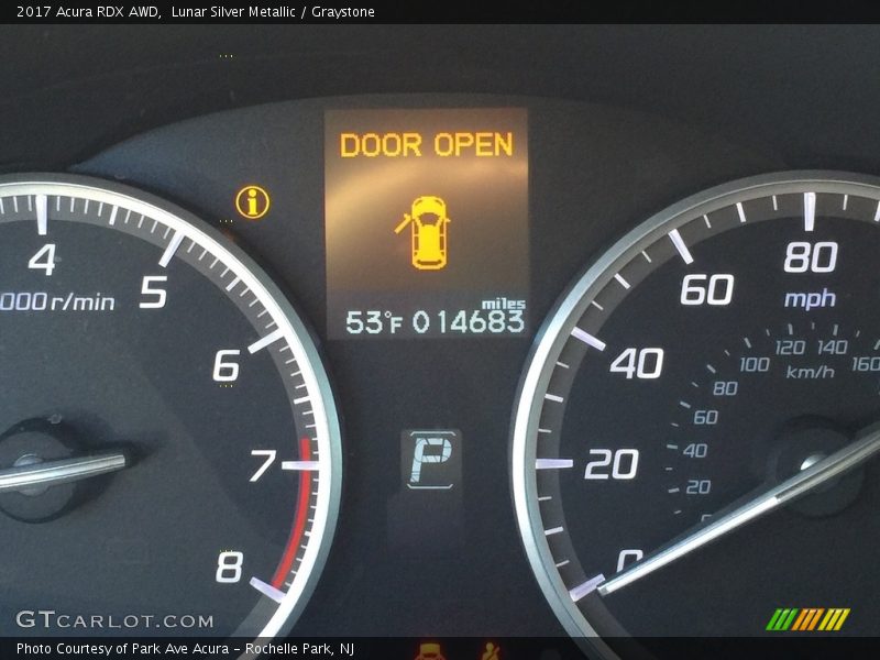 Lunar Silver Metallic / Graystone 2017 Acura RDX AWD