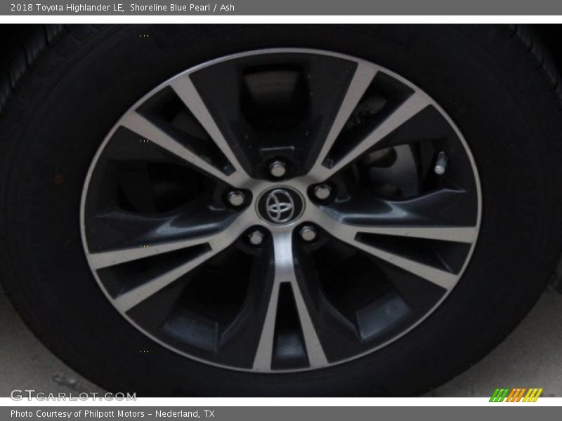 Shoreline Blue Pearl / Ash 2018 Toyota Highlander LE