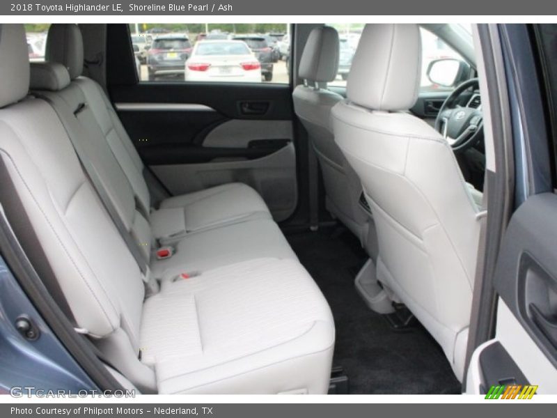 Shoreline Blue Pearl / Ash 2018 Toyota Highlander LE