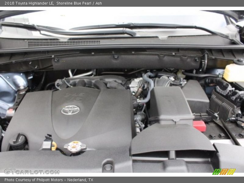 Shoreline Blue Pearl / Ash 2018 Toyota Highlander LE