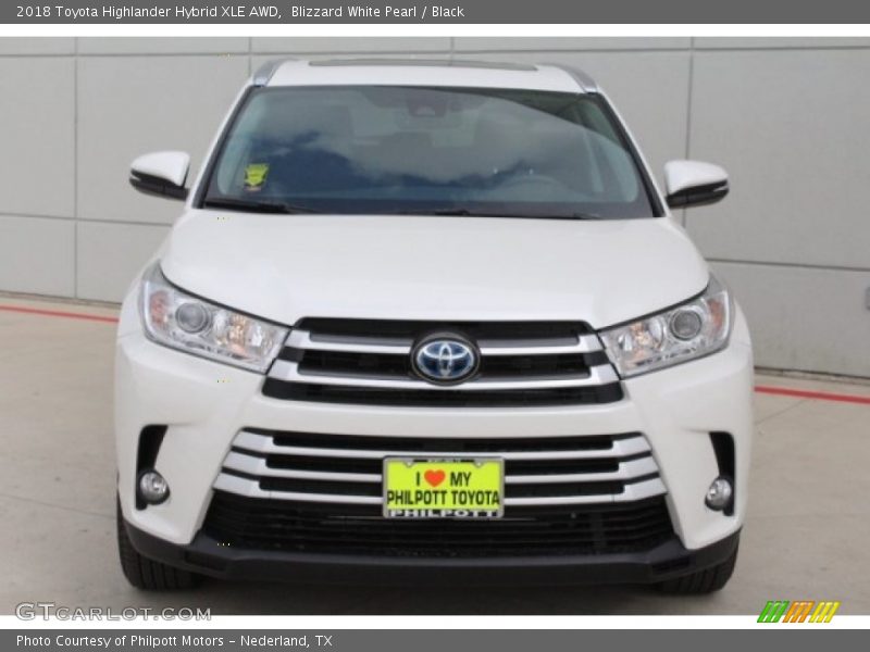 Blizzard White Pearl / Black 2018 Toyota Highlander Hybrid XLE AWD
