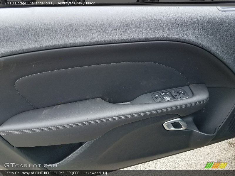 Destroyer Gray / Black 2018 Dodge Challenger SXT