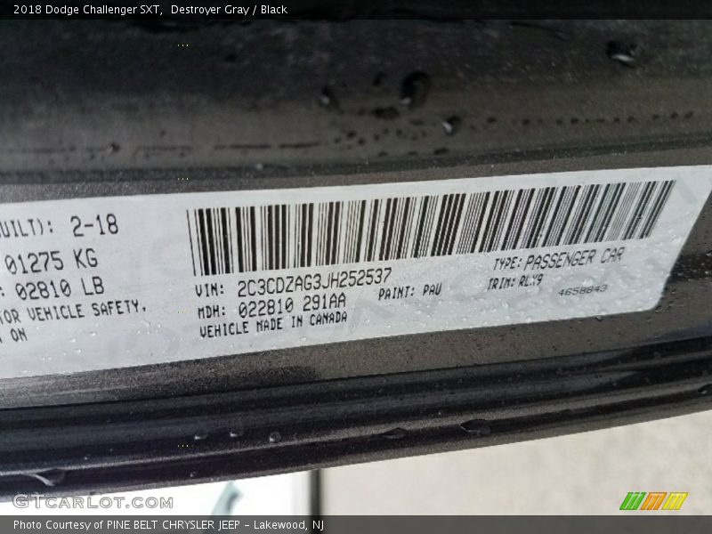 Destroyer Gray / Black 2018 Dodge Challenger SXT